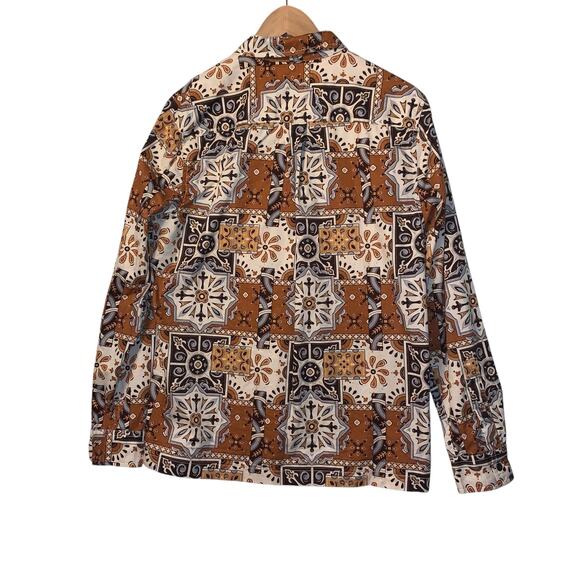 Earthbound button up shirt sz small - Picture 12 of 12